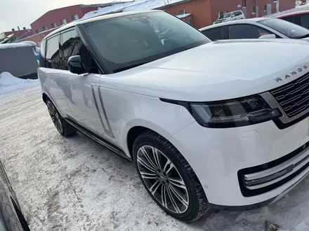 Land Rover Range Rover 2024 года за 125 000 000 тг. в Астана – фото 3
