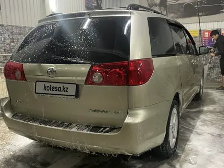 Toyota Sienna 2008 года за 8 000 000 тг. в Актау – фото 3