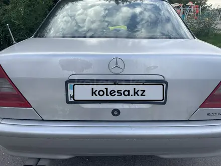 Mercedes-Benz C 280 1995 года за 2 200 000 тг. в Караганда – фото 8