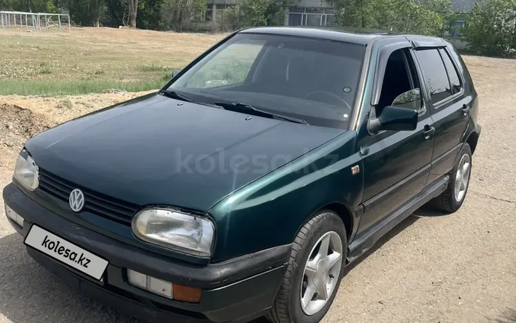 Volkswagen Golf 1993 годаүшін1 500 000 тг. в Жезказган