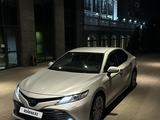 Toyota Camry 2019 годаүшін13 700 000 тг. в Усть-Каменогорск – фото 4