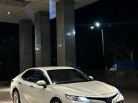 Toyota Camry 2019 года за 13 750 000 тг. в Усть-Каменогорск