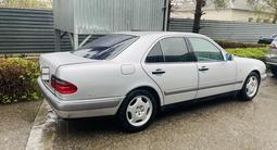 Mercedes-Benz E 280 1996 года за 2 750 000 тг. в Тараз – фото 3