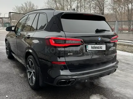 BMW X5 2022 года за 53 000 000 тг. в Алматы – фото 13