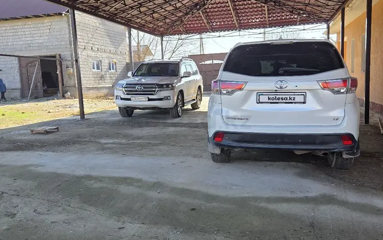 Toyota Highlander 2015 года за 15 200 000 тг. в Шымкент