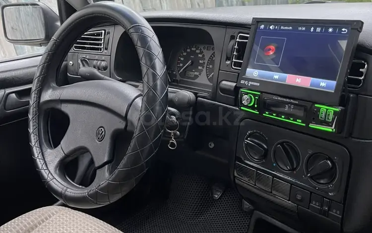 Volkswagen Golf 1993 годаүшін1 000 000 тг. в Павлодар