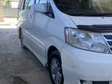 Toyota Alphard 2004 года за 6 800 000 тг. в Туркестан – фото 2