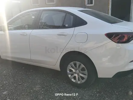 Chevrolet Onix 2024 года за 4 600 000 тг. в Алматы – фото 3