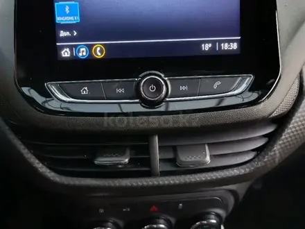 Chevrolet Onix 2024 года за 4 600 000 тг. в Алматы – фото 8