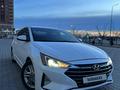 Hyundai Elantra 2019 года за 8 300 000 тг. в Актау – фото 3