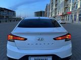 Hyundai Elantra 2019 года за 8 600 000 тг. в Актау – фото 5