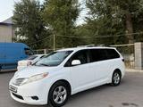 Toyota Sienna 2016 года за 11 900 000 тг. в Алматы