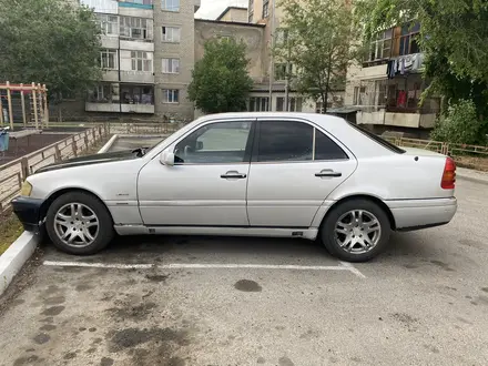 Mercedes-Benz C 280 1993 года за 1 200 000 тг. в Алматы – фото 4