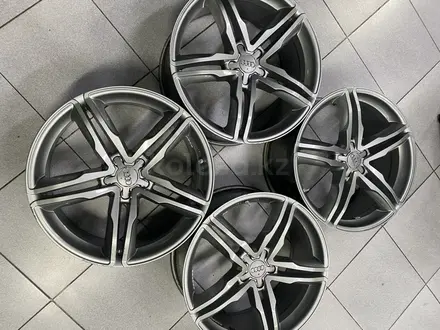 Оригинальные диски на Audi R20 за 500 000 тг. в Шымкент