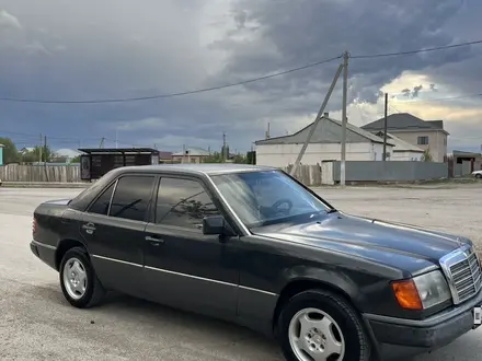 Mercedes-Benz E 230 1992 года за 2 300 000 тг. в Кызылорда – фото 8