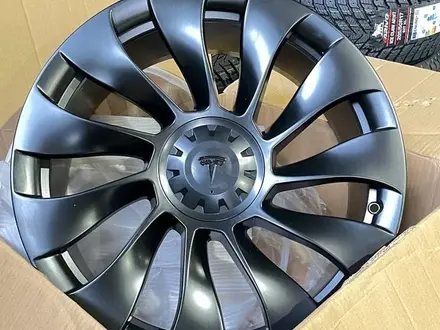 TESLA R20 5x114.3, 9J за 100 000 тг. в Алматы