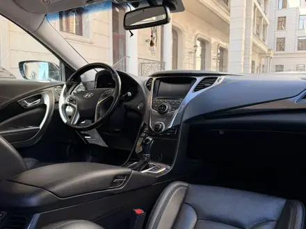 Hyundai Grandeur 2012 года за 7 500 000 тг. в Алматы – фото 17