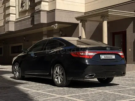 Hyundai Grandeur 2012 года за 7 500 000 тг. в Алматы – фото 24