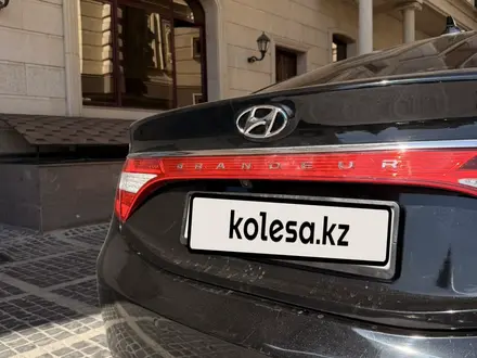 Hyundai Grandeur 2012 года за 7 500 000 тг. в Алматы – фото 25