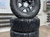 Комплект оригинальных дисков с резиной BF Goodrich на Toyota 205 GXR за 350 000 тг. в Караганда