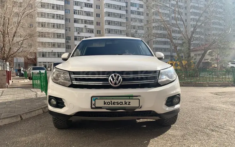 Volkswagen Tiguan 2012 года за 8 300 000 тг. в Астана