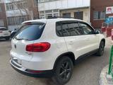 Volkswagen Tiguan 2012 года за 8 300 000 тг. в Астана – фото 2