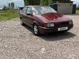Volkswagen Passat 1989 годаүшін1 000 000 тг. в Тараз