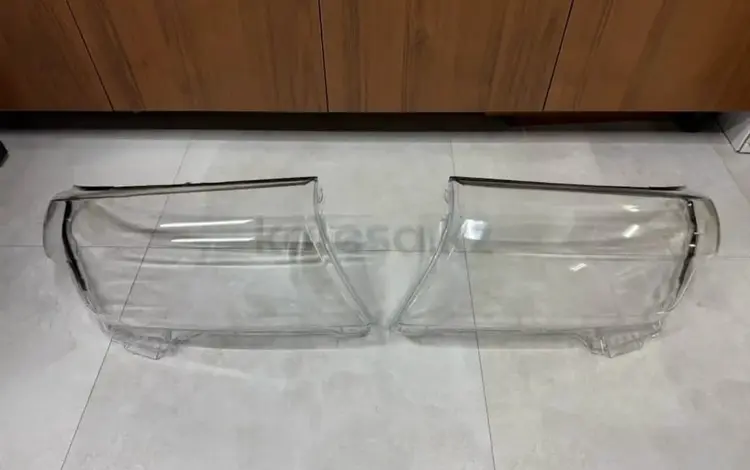Стекло фары 200 12-15 Koyto Под Оригинал! за 25 000 тг. в Караганда