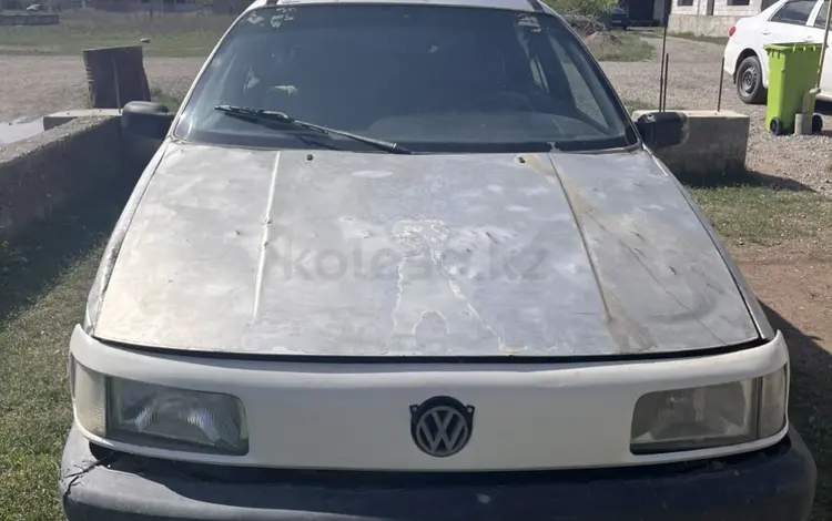 Volkswagen Passat 1990 года за 500 000 тг. в Алматы
