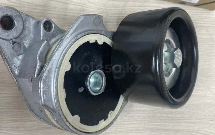 Натяжитель 16620-0S012 ремня двигателя UR за 39 900 тг. в Алматы