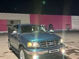Ford Expedition 1998 года за 3 000 000 тг. в Астана