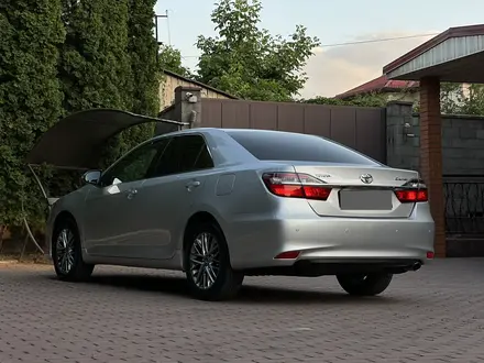 Toyota Camry 2015 года за 13 000 000 тг. в Алматы – фото 64