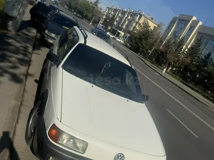 Volkswagen Passat 1992 года за 2 800 000 тг. в Астана – фото 2