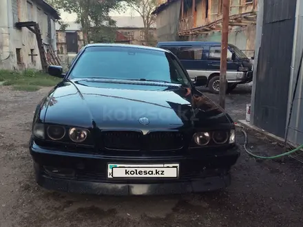 BMW 730 1995 года за 2 500 000 тг. в Алматы – фото 3