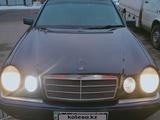 Mercedes-Benz E 230 1995 годаүшін2 400 000 тг. в Алматы