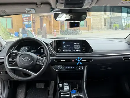 Hyundai Sonata 2021 года за 10 300 000 тг. в Актау – фото 7