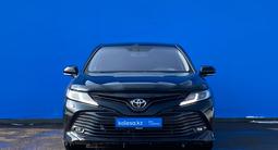 Toyota Camry 2018 года за 12 070 000 тг. в Алматы – фото 2