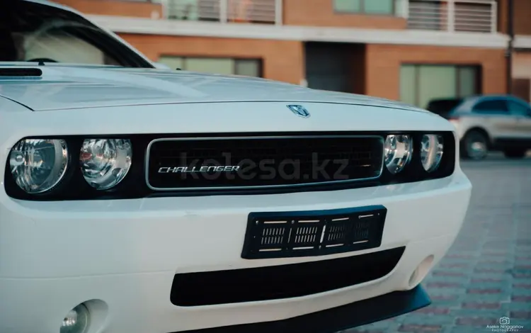 Dodge Challenger 2010 года за 12 390 000 тг. в Актау