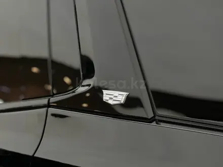 Cadillac Escalade Sport 2022 года за 84 990 000 тг. в Алматы – фото 8