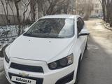Chevrolet Aveo 2013 года за 3 200 000 тг. в Алматы – фото 2