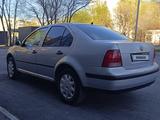 Volkswagen Jetta 2001 года за 2 000 000 тг. в Астана – фото 5