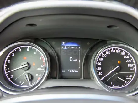 Toyota Camry 2023 года за 14 490 000 тг. в Алматы – фото 17