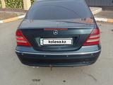 Mercedes-Benz C 240 2002 годаүшін2 750 000 тг. в Кокшетау – фото 3