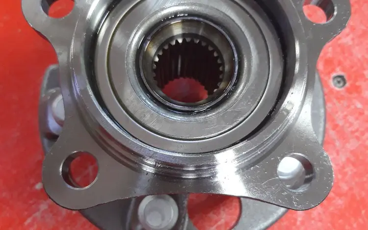 Ступица задний в сборе RX350 RX330 4WD за 25 000 тг. в Астана