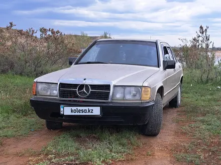 Mercedes-Benz 190 1985 года за 700 000 тг. в Жезказган