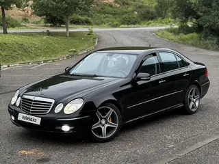 Mercedes-Benz E 280