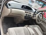 Toyota Vista 1998 годаfor2 700 000 тг. в Алматы – фото 3