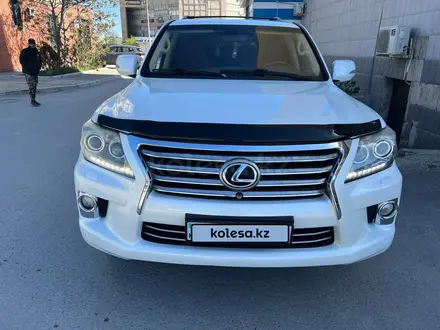Lexus LX 570 2012 года за 24 000 000 тг. в Актау – фото 2
