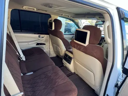 Lexus LX 570 2012 года за 24 000 000 тг. в Актау – фото 8