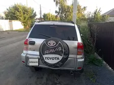 Toyota RAV4, 2001